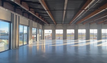 1401 Discovery Pky, Milwaukee, WI for lease Building Photo- Image 1 of 4