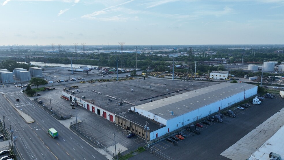 3900 S Cicero Ave, Cicero, IL for lease - Building Photo - Image 2 of 12