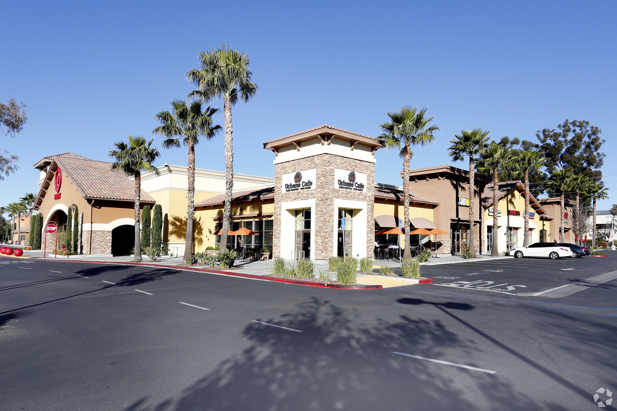51-71 W Tierra Rejada Rd, Simi Valley, CA for lease Primary Photo- Image 1 of 6