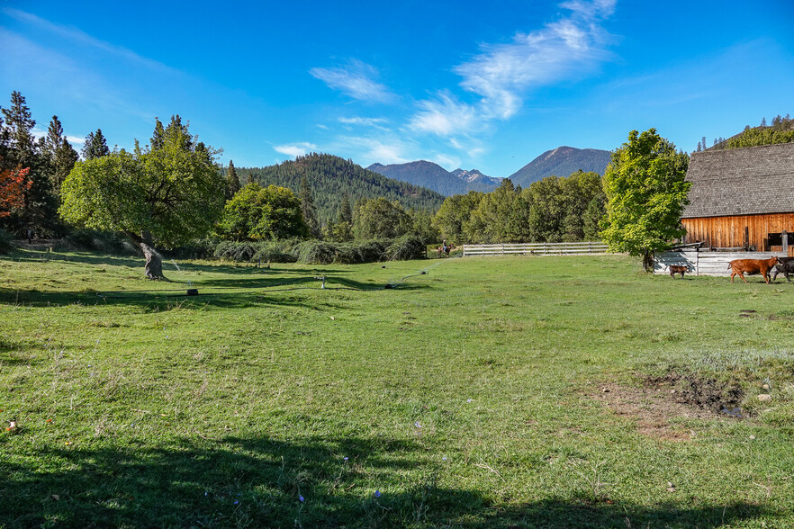 10017 3 Hwy, Callahan, CA à vendre - Photo principale - Image 1 de 64