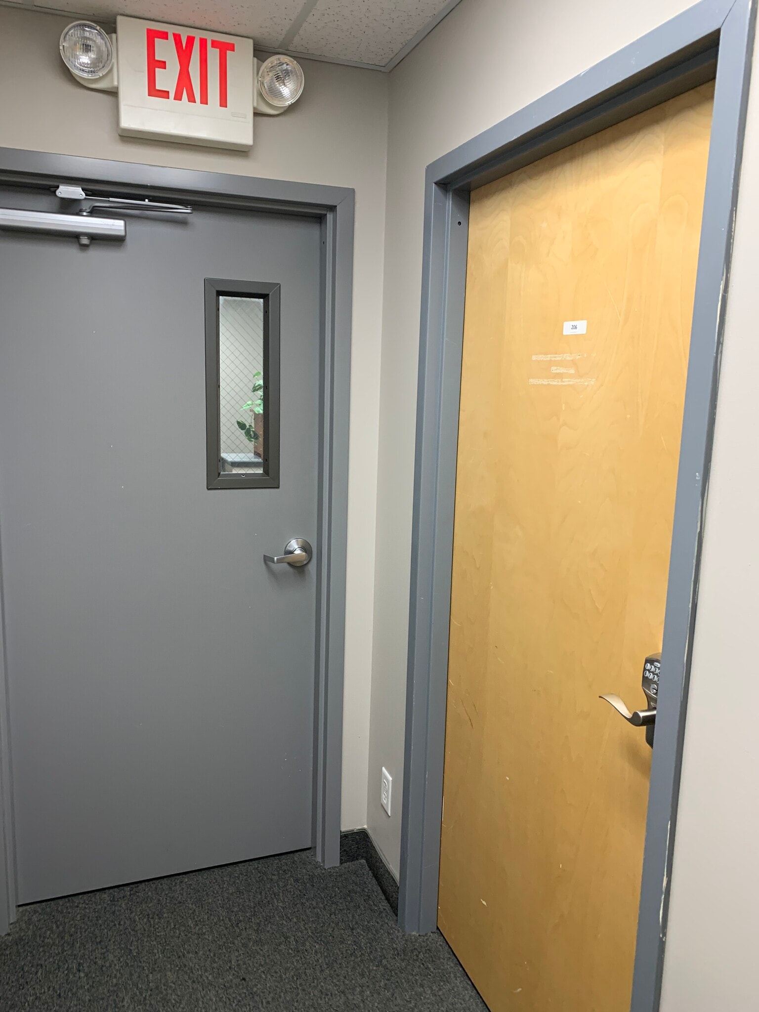 30 W Highway D, New Melle, MO for lease Interior Photo- Image 1 of 9