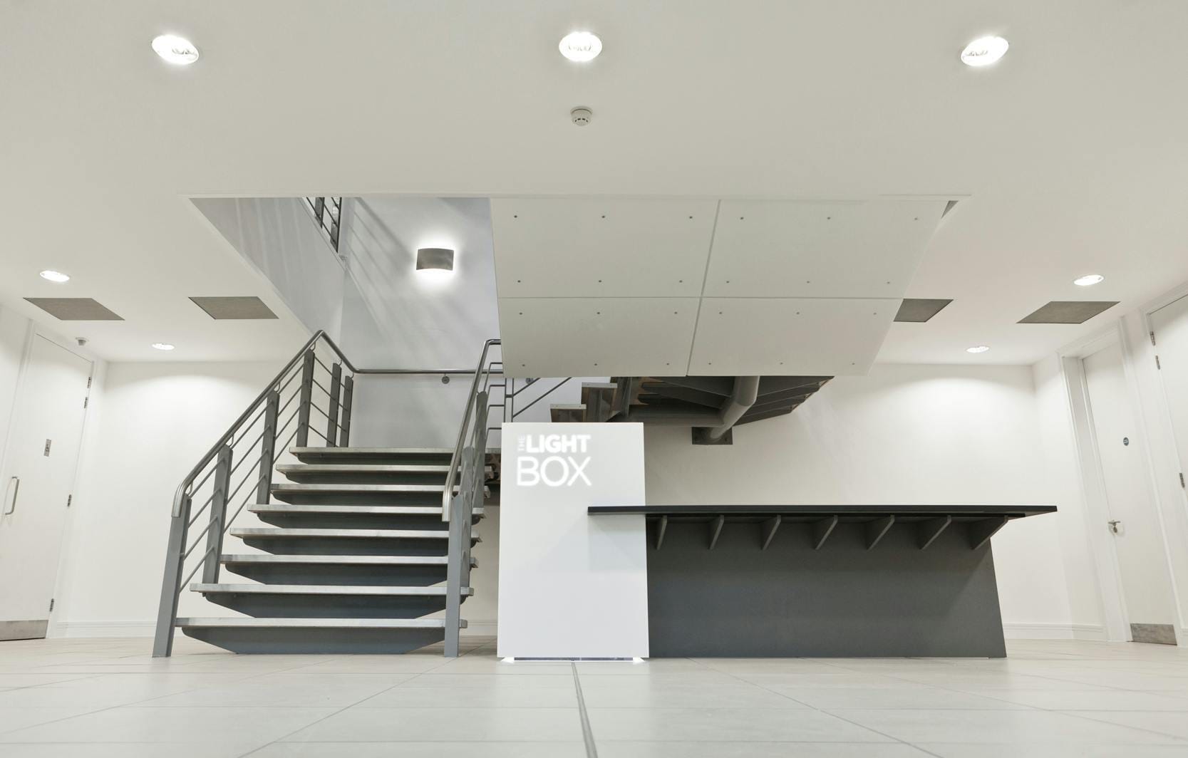 Benton Ln, Newcastle Upon Tyne for lease Interior Photo- Image 1 of 13