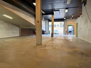 54 Hotham Pde, Artarmon for lease Interior Photo- Image 2 of 3