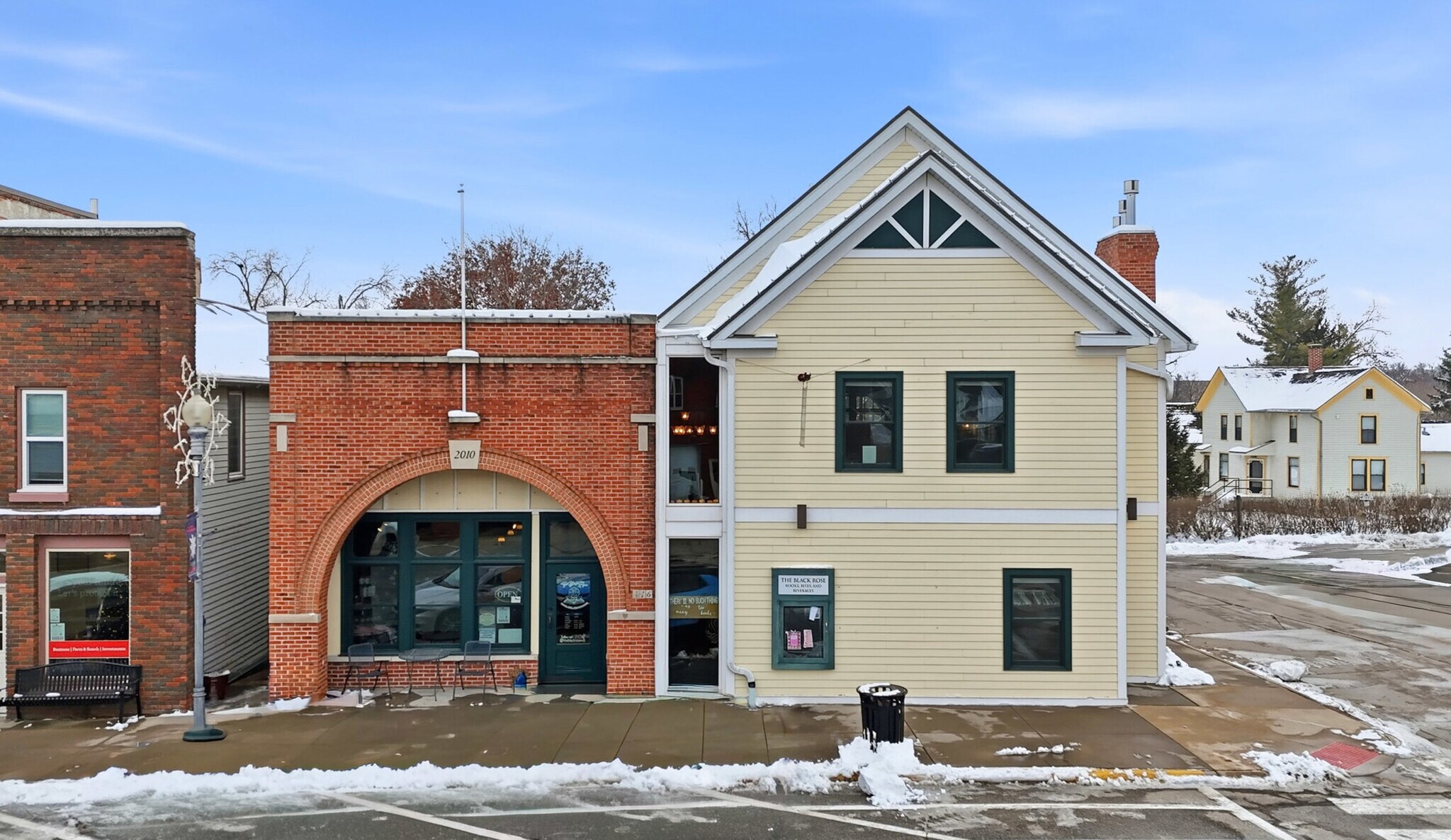116 W Main St, West Branch, IA à vendre Photo du bâtiment- Image 1 de 46
