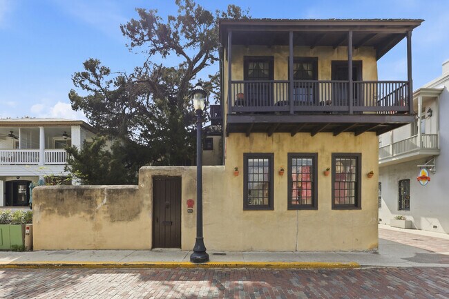 Plus de détails pour 50 Charlotte St, Saint Augustine, FL - Commerce de détail à vendre