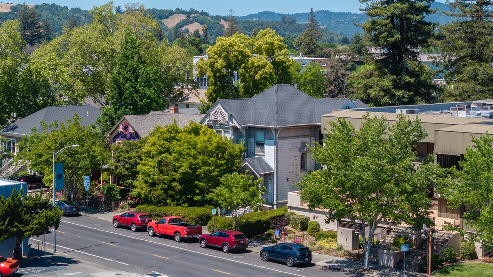 1516 3rd St, Napa, CA à vendre - Photo du bâtiment - Image 2 de 5