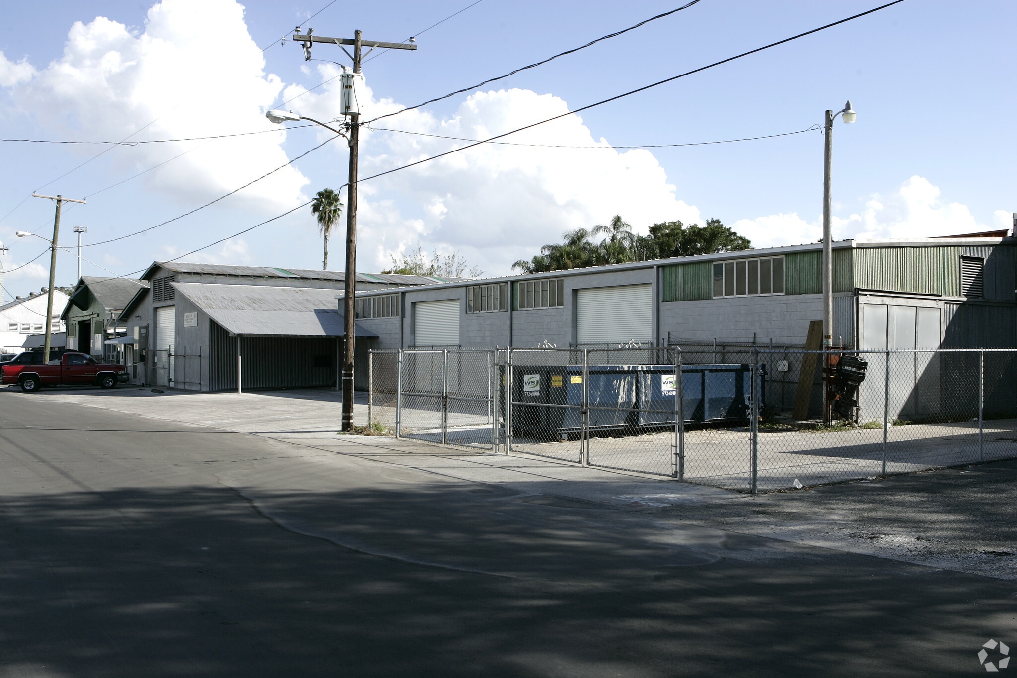 1706 W Fig St, Tampa, FL for lease Primary Photo- Image 1 of 3