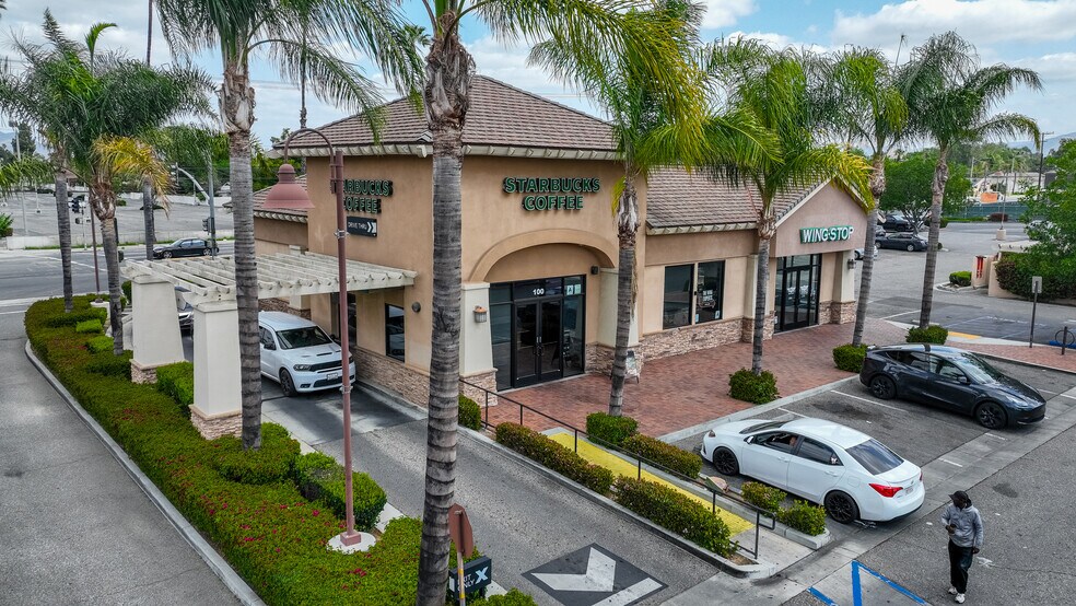 5130-5290 Arlington Ave, Riverside, CA à louer - Photo du bâtiment - Image 2 de 7