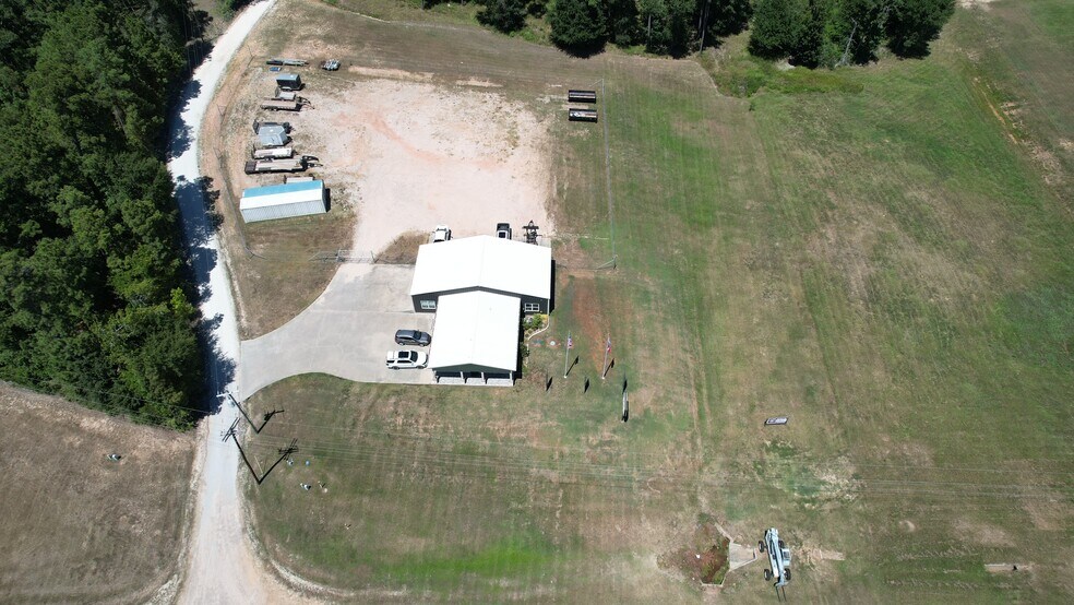 5090 US Highway 190 W, Livingston, TX à vendre - Photo du bâtiment - Image 3 de 18