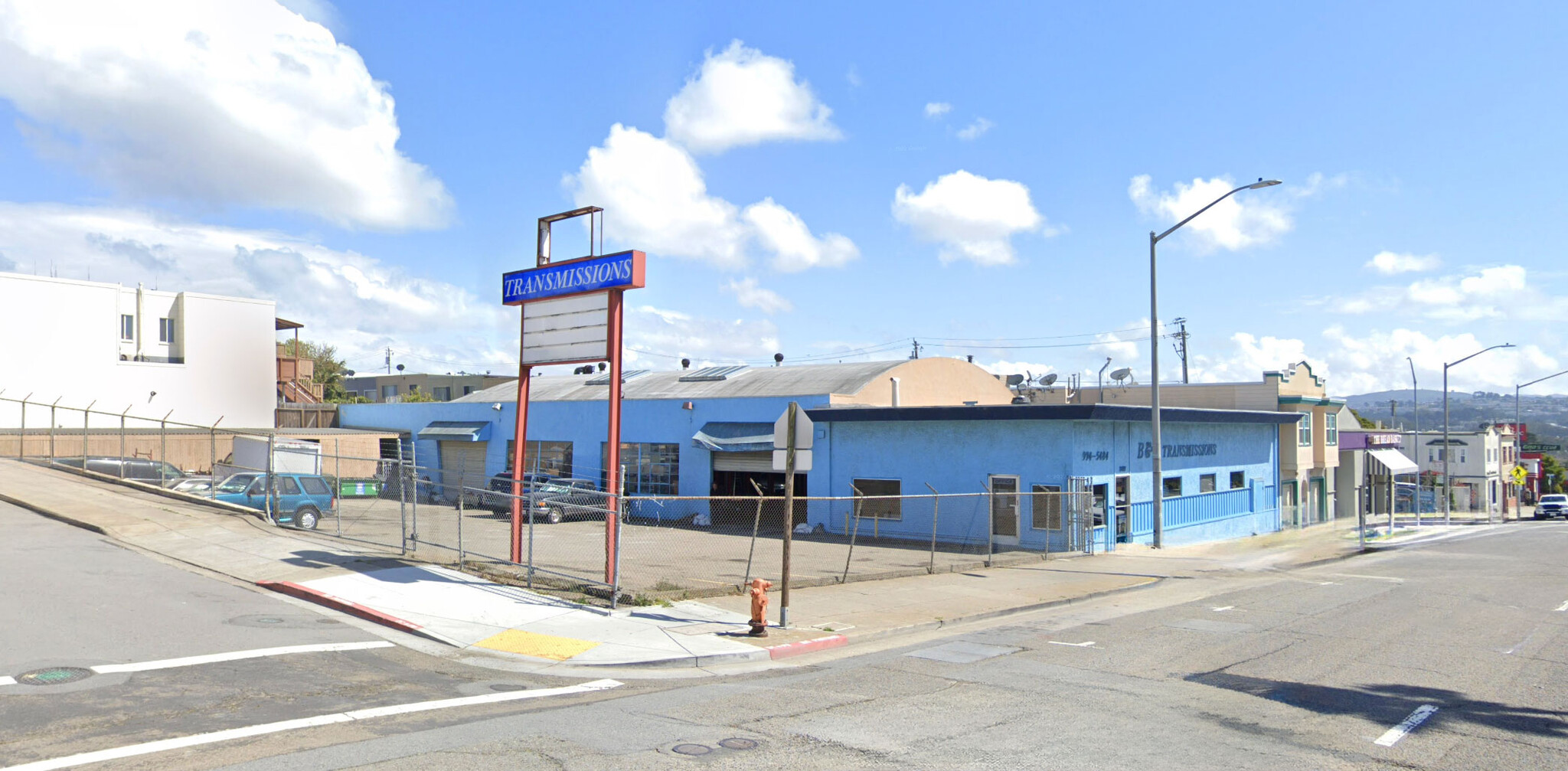 7073 Mission St, Daly City, CA for lease Building Photo- Image 1 of 4