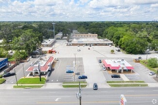 Plus de détails pour 5907 Merrill Rd, Jacksonville, FL - Commerce de détail à vendre