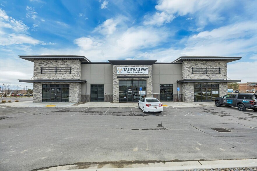 1439 Commerce Dr, Saratoga Springs, UT for lease - Building Photo - Image 2 of 4