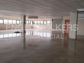 Bureau dans San Fernando de Henares, Madrid à louer Plan d’étage- Image 1 de 4