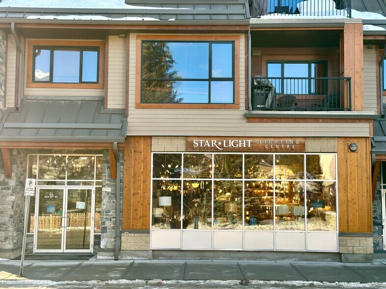 829 10 St, Canmore, AB for lease - Building Photo - Image 2 of 3