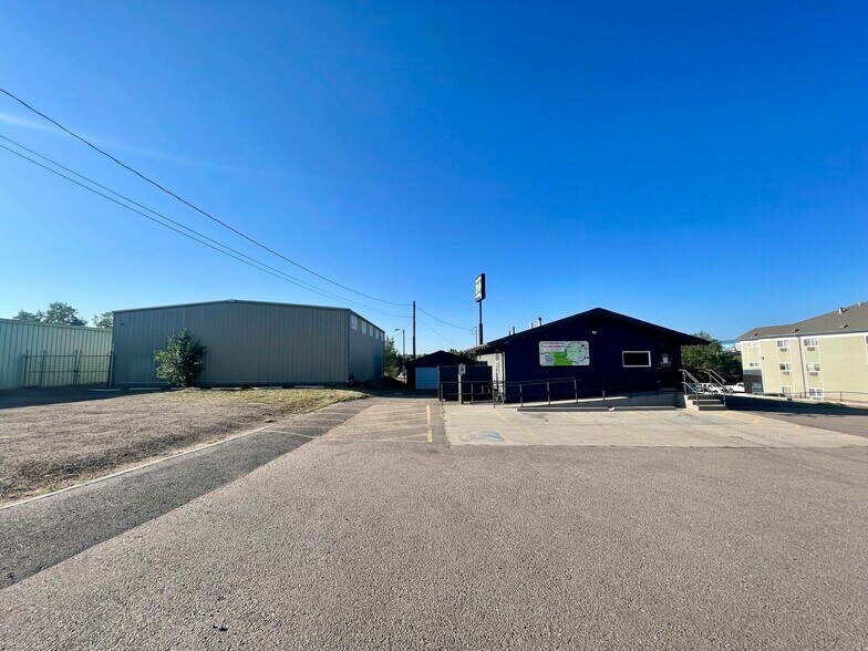 2800 W Hampden Ave, Englewood, CO à vendre - Photo du bâtiment - Image 2 de 17