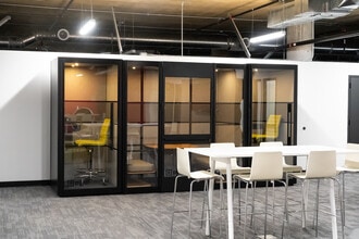 204 12th St, Des Moines, IA for lease Interior Photo- Image 2 of 11