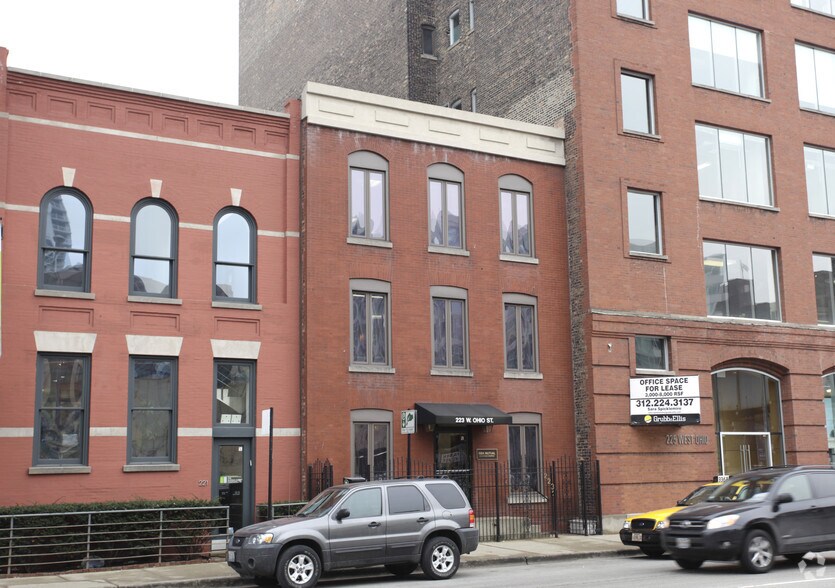 223 W Ohio St, Chicago, IL à vendre - Photo du bâtiment - Image 3 de 4