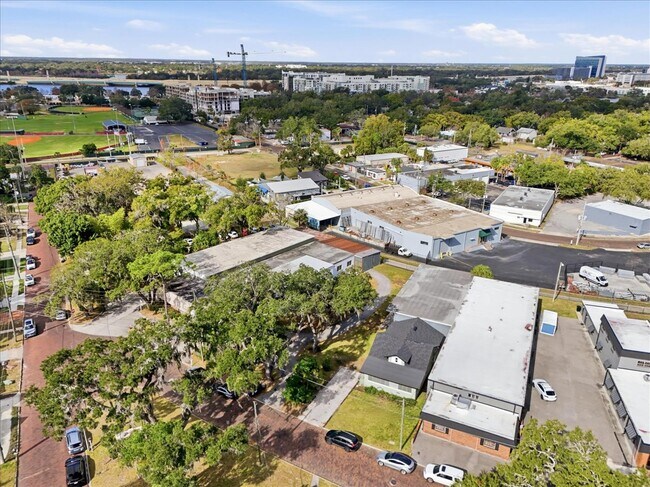 Plus de détails pour 1020 Wilfred Dr, Orlando, FL - Industriel à vendre