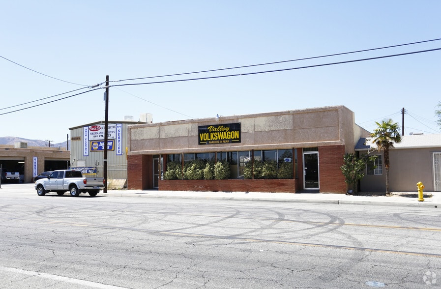 38525 6th St E, Palmdale, CA for sale - Primary Photo - Image 2 of 4