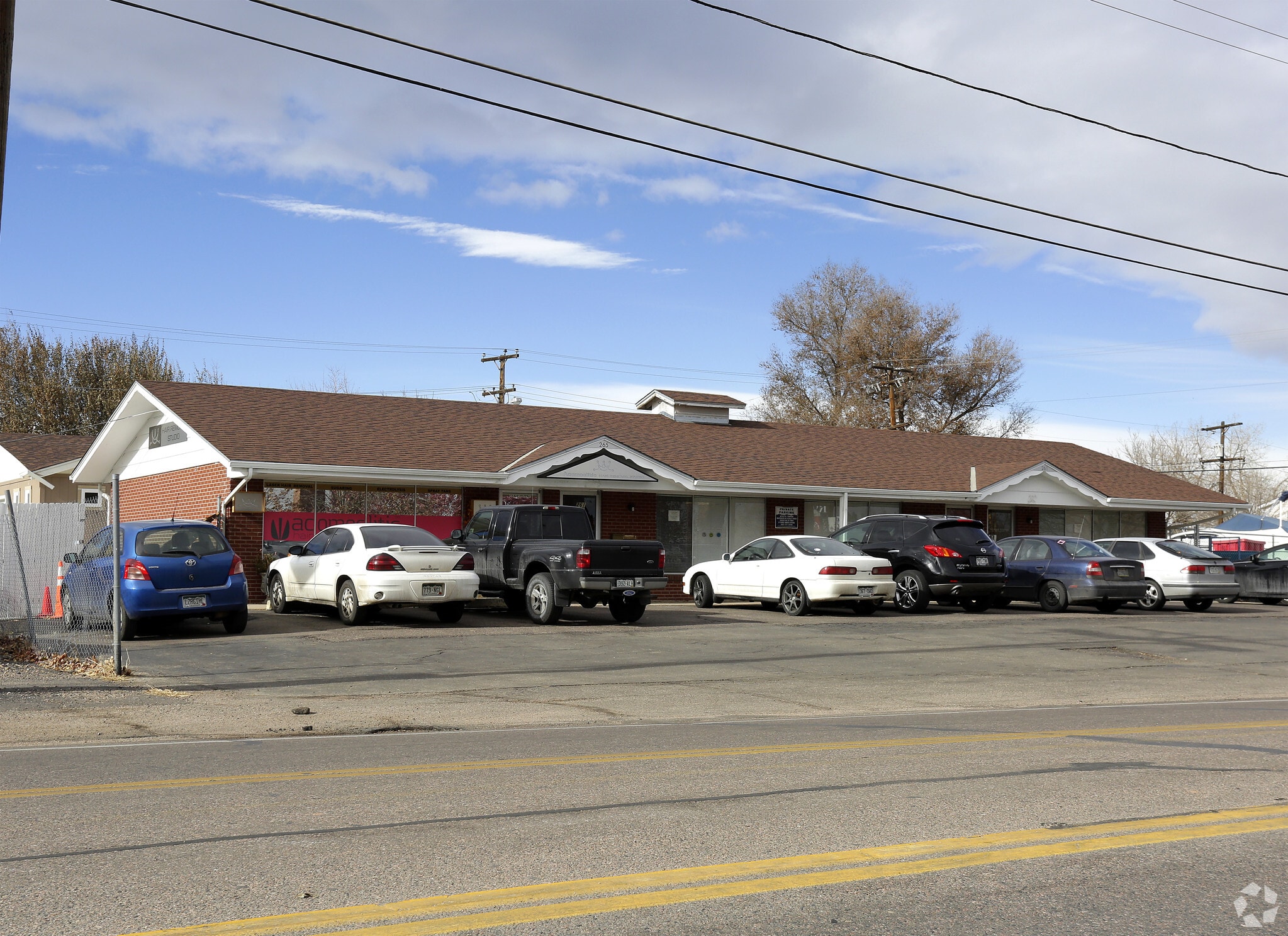 261-265 S Harlan St, Lakewood, CO for lease Primary Photo- Image 1 of 3