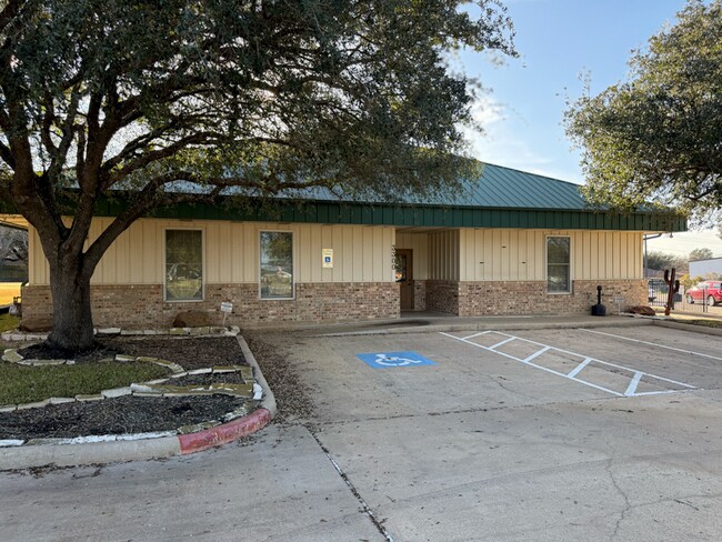 More details for 3300 Longmire Dr, College Station, TX - Office for Sale