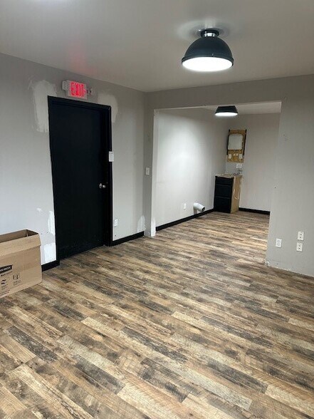 19 E Frederick Pl, Cedar Knolls, NJ à louer - Photo intérieure - Image 3 de 5