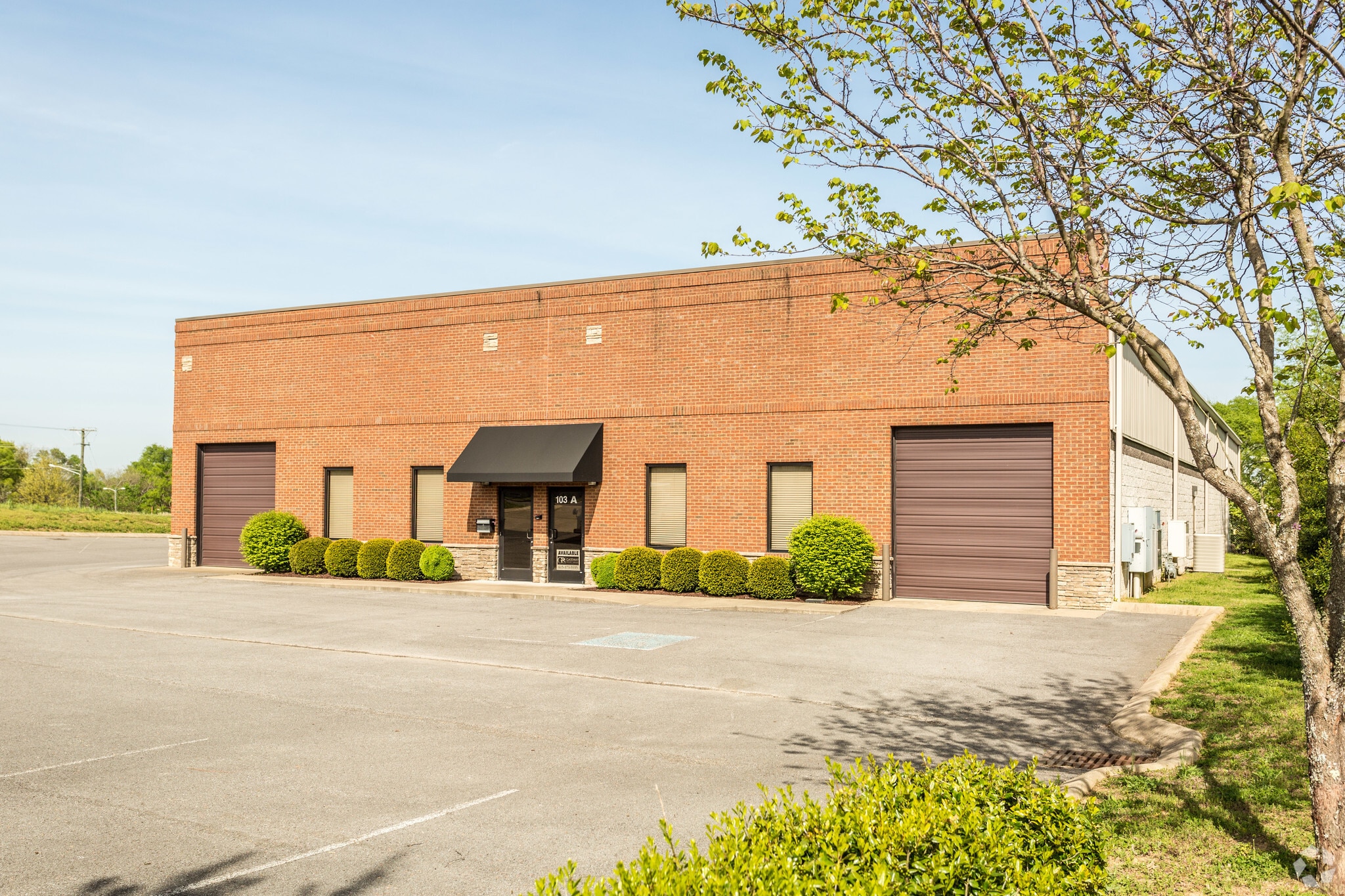 103 Tennessee Way, Hendersonville, TN for lease Primary Photo- Image 1 of 4