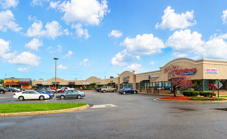 4205-4225 Miller Rd, Flint, MI à louer - Photo du bâtiment - Image 2 de 4