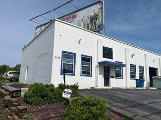 Plus de détails pour 2324-2326 E 44th St, Indianapolis, IN - Industriel à vendre