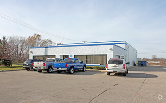 Plus de détails pour 37829 Groesbeck Hwy, Clinton Township, MI - Industriel/Logistique à louer