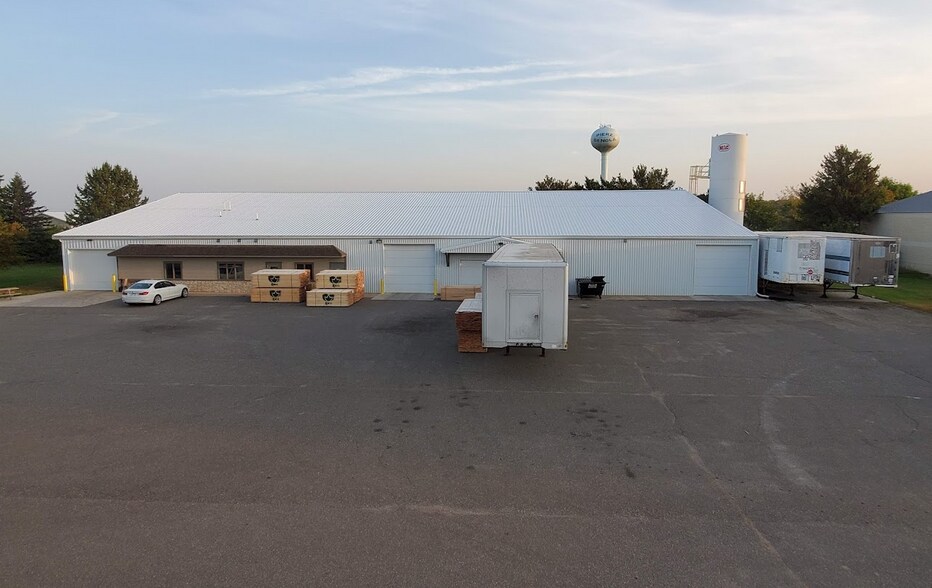26234 Minnesota 27, Pierz, MN à vendre - Photo du bâtiment - Image 2 de 8