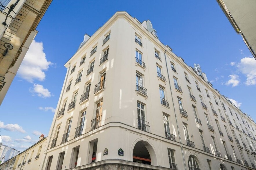 104 Rue D'Aboukir, Paris à louer - Photo du bâtiment - Image 1 de 3