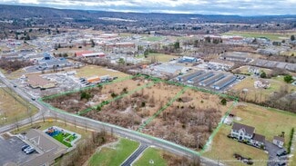 Plus de détails pour 8 Marian Ln, Brodheadsville, PA - Terrain à louer