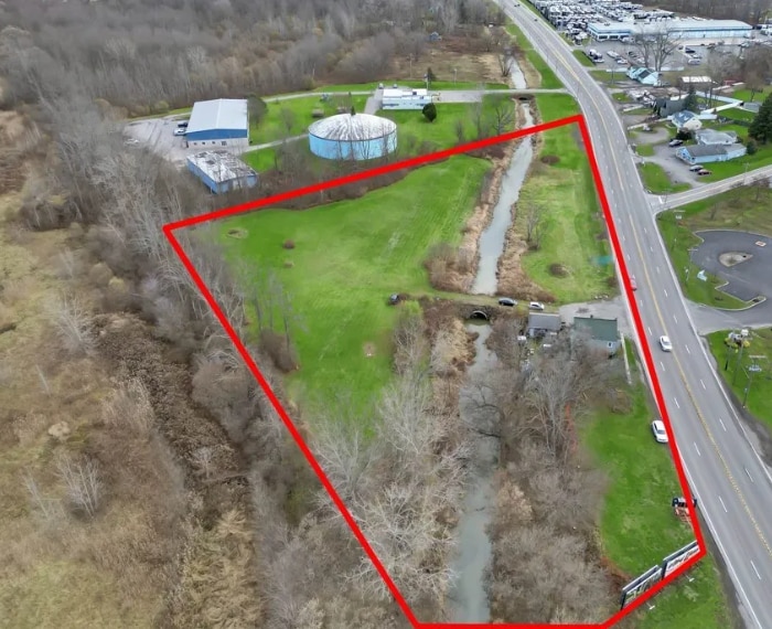 3059 Niagara falls Blvd, Wheatfield Township, NY for sale - Building Photo - Image 2 of 4