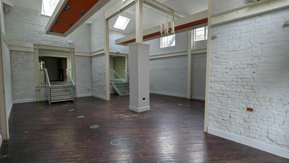 13-14 Gun St, Reading for lease - Building Photo - Image 2 of 15