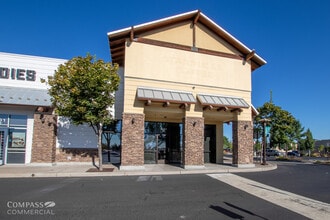 63455 N Highway 97, Bend, OR for lease Interior Photo- Image 2 of 13