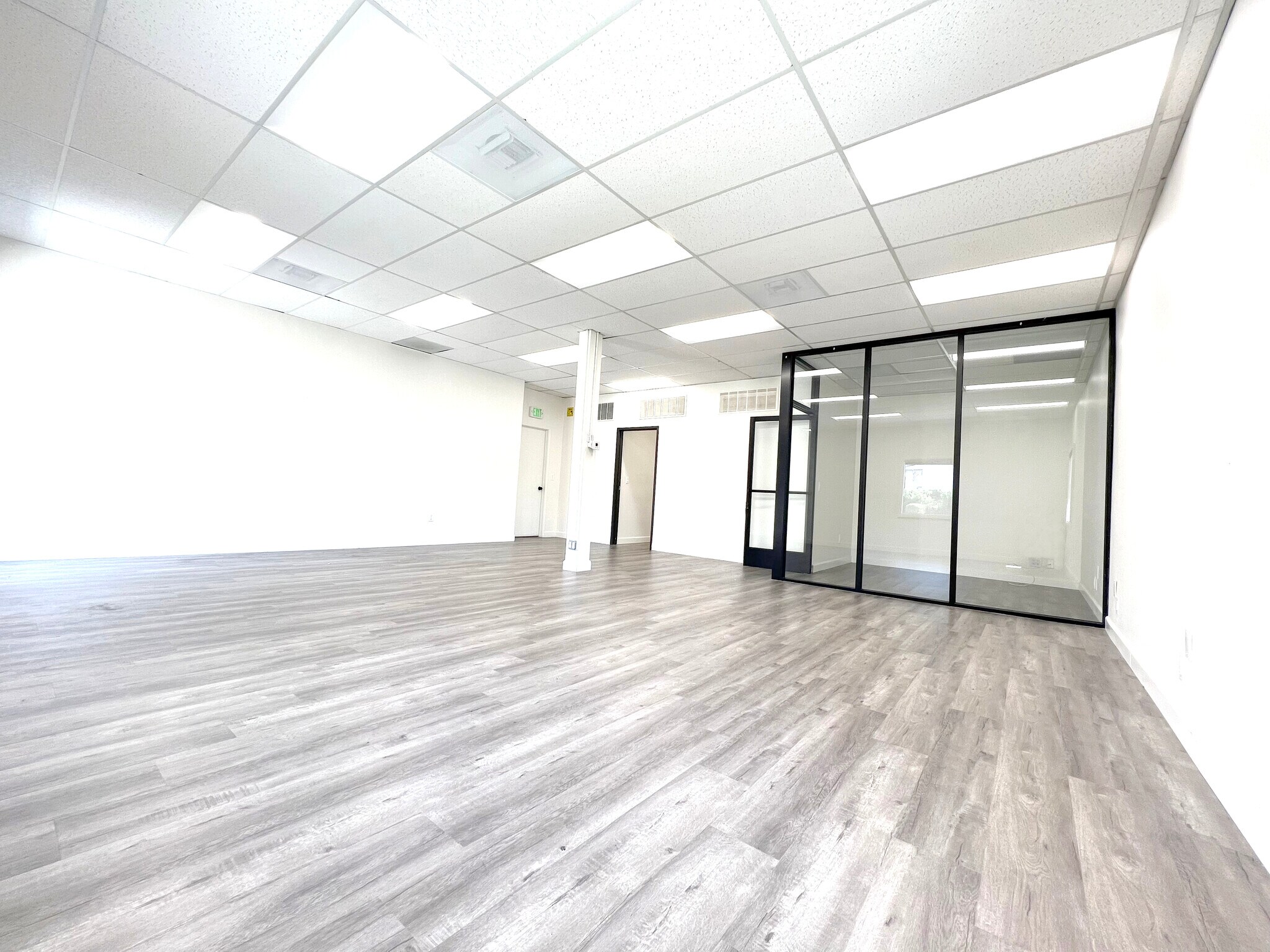 4141-4148 Ocean View Blvd, Montrose, CA à vendre Photo du bâtiment- Image 1 de 1