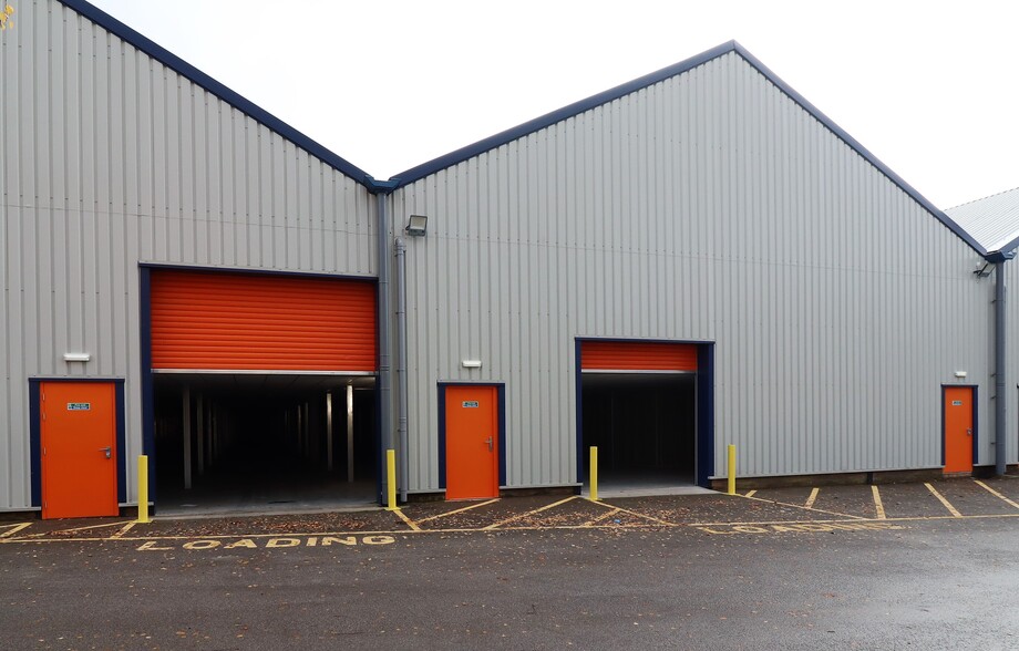 Apex Self Storage, Glossop for sale - Building Photo - Image 1 of 1