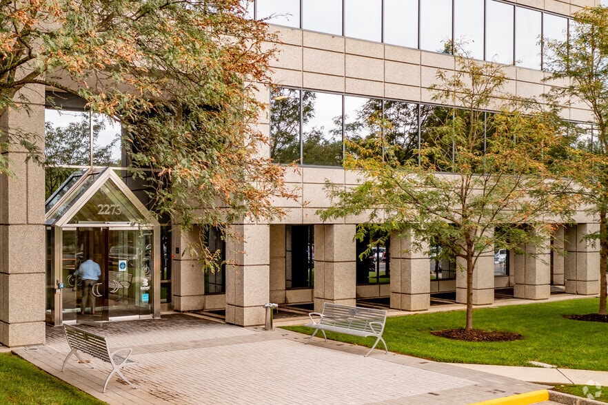 2273 Research Blvd, Rockville, MD for lease - Building Photo - Image 2 of 10