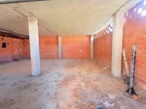 Retail in Illescas, Toledo for lease Interior Photo- Image 2 of 9