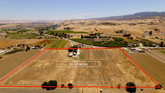 Plus de détails pour 1010 Union Rd, Hollister, CA - Terrain à vendre