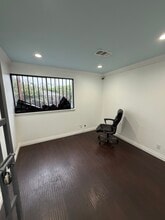 10835-10841 Santa Monica Blvd, Los Angeles, CA for lease Interior Photo- Image 2 of 3