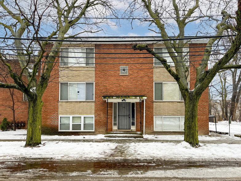 153 E 110th St, Chicago, IL for sale - Building Photo - Image 1 of 5