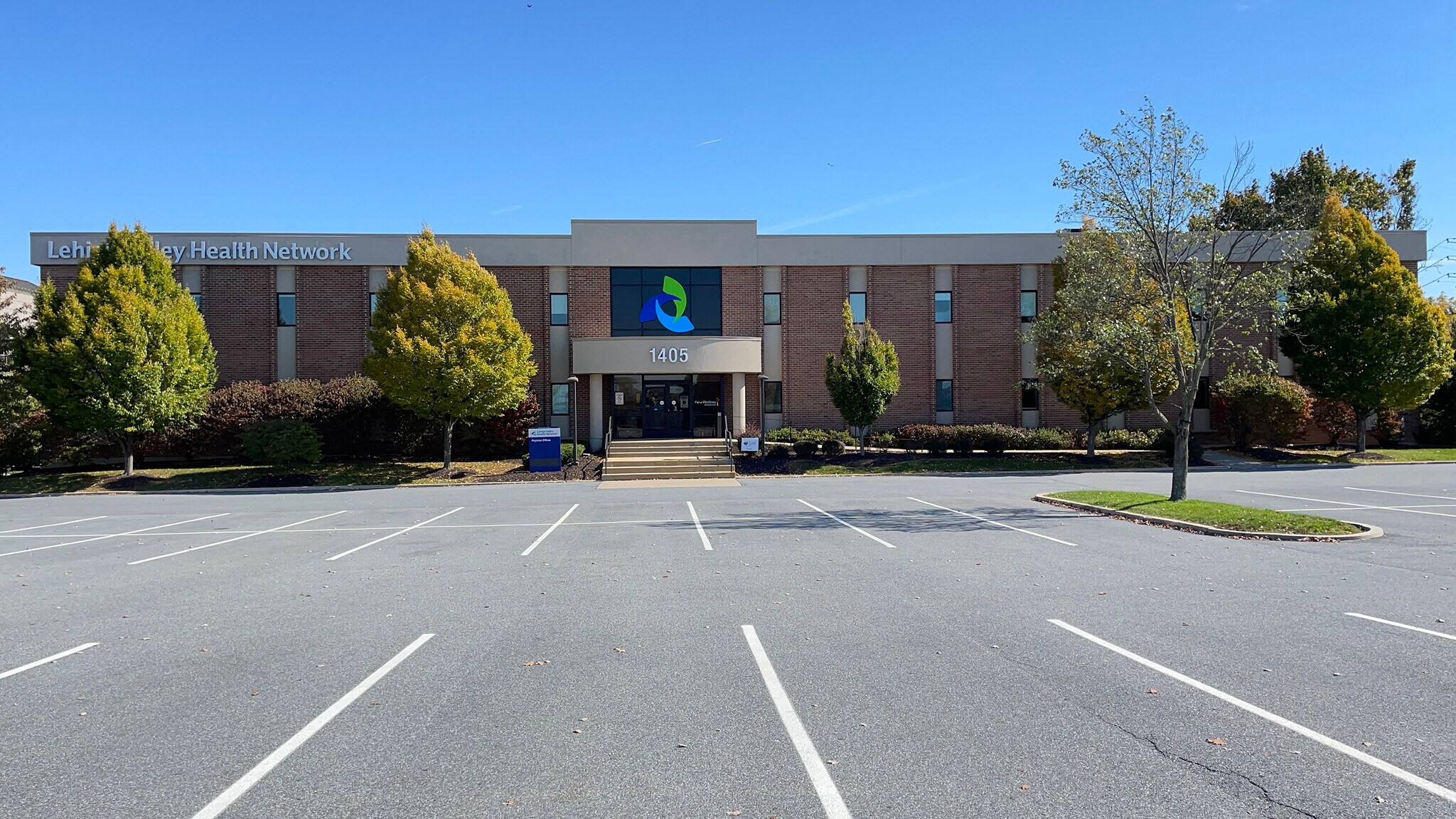 1405 N Cedar Crest Blvd, Allentown, PA à louer Photo du bâtiment- Image 1 de 13