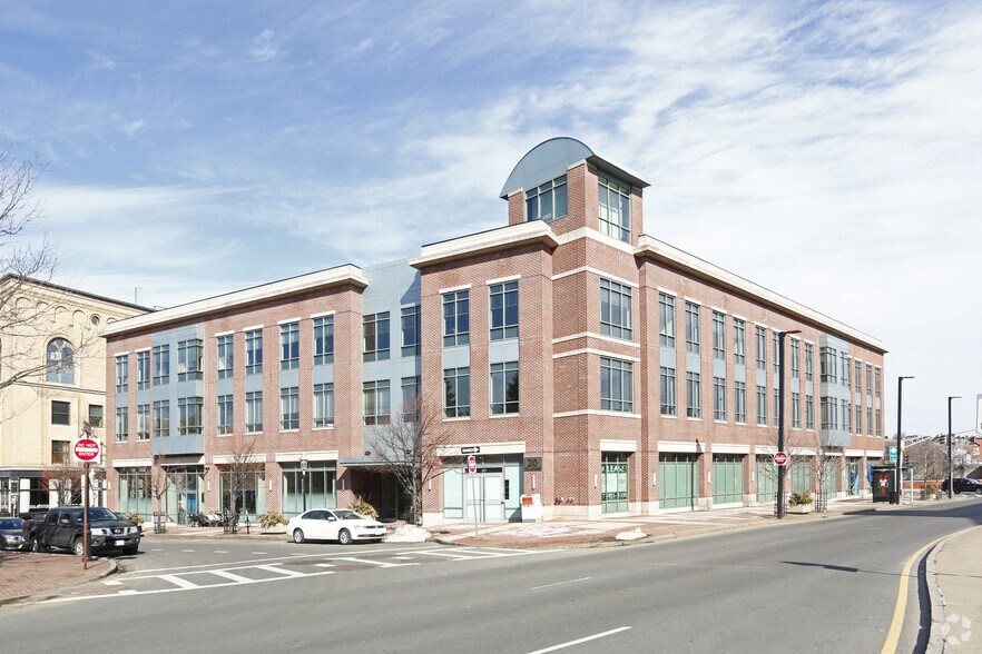 20 City Sq, Charlestown, MA à louer - Photo du bâtiment - Image 1 de 7