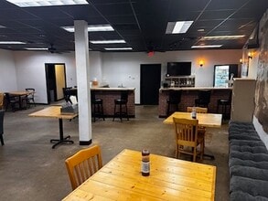 220 N Walnut Creek Dr, Mansfield, TX for lease Building Photo- Image 2 of 6