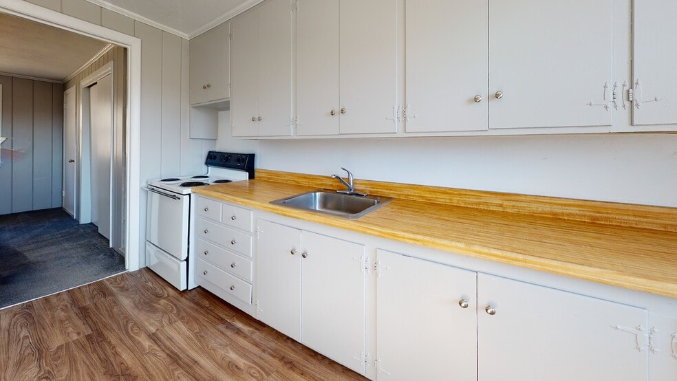 1 Carleton Rd, Storrs Mansfield, CT for sale - Matterport 3D Scan - Image 2 of 19