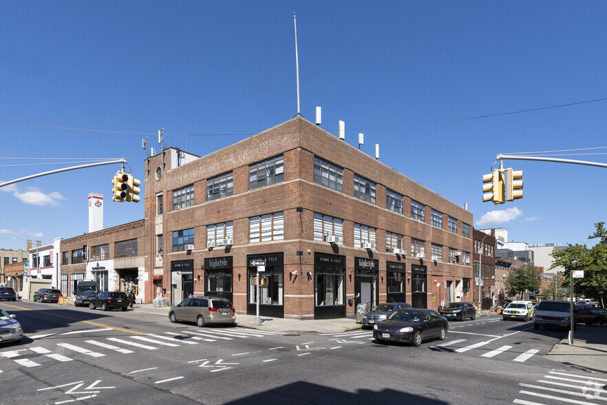 72 Franklin Ave S, Brooklyn, NY for sale - Primary Photo - Image 1 of 1