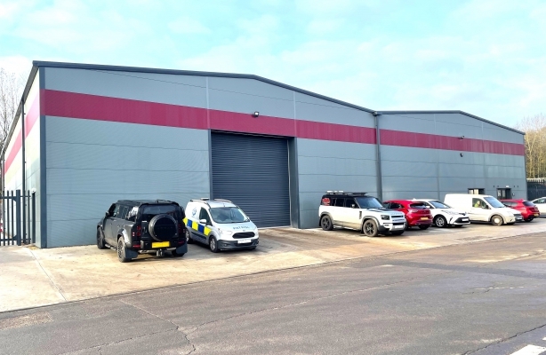 5 Tweedale Industrial Estate, Madeley for lease - Building Photo - Image 1 of 4