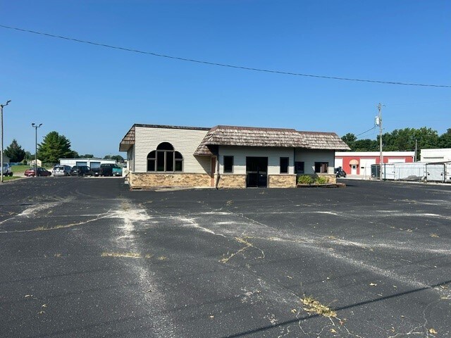 Plus de détails pour 1022 S Washington St, Delphi, IN - Commerce de détail à louer